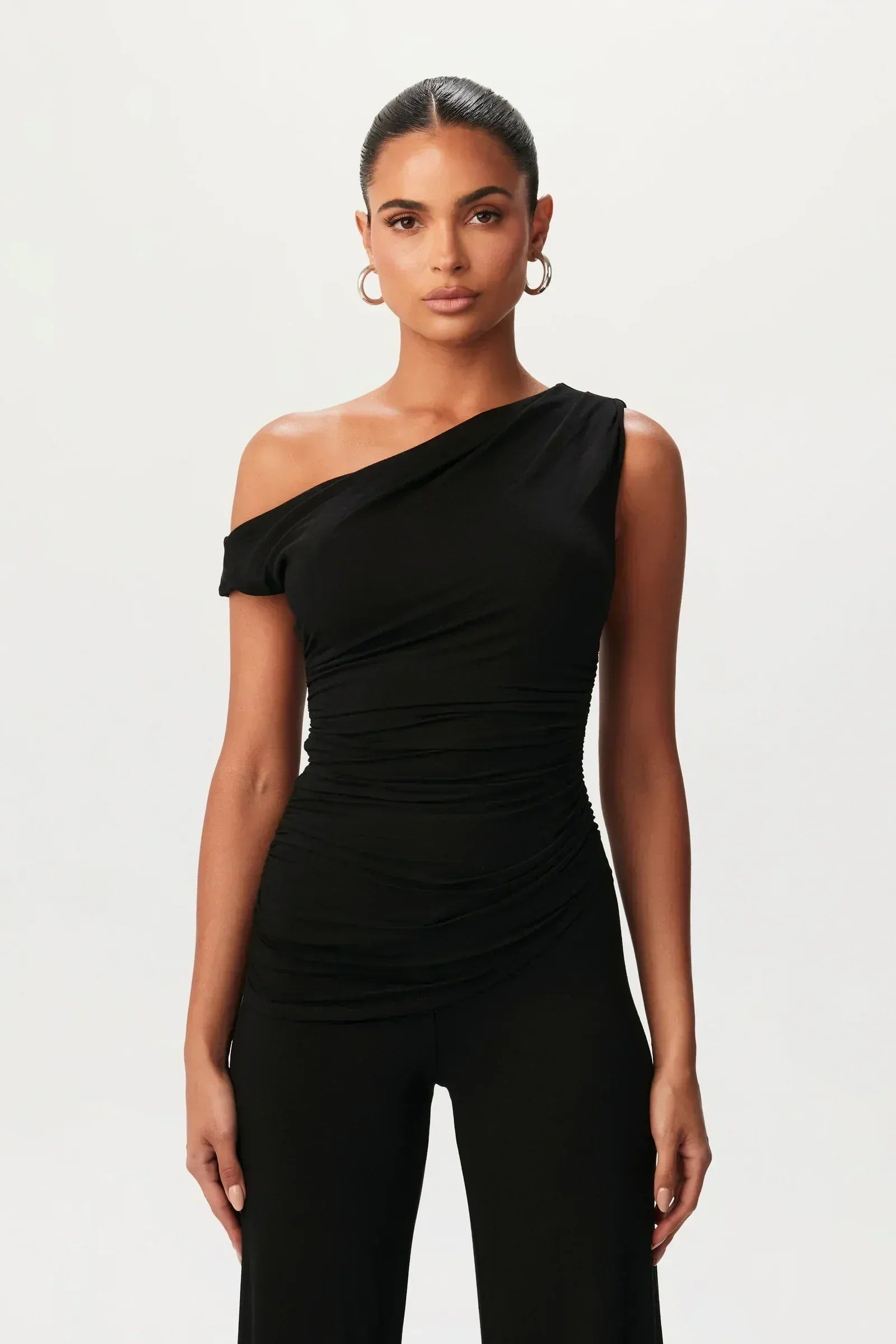 Velira Lúcia Ember - Asimetrinė Elegantiška Komplektas