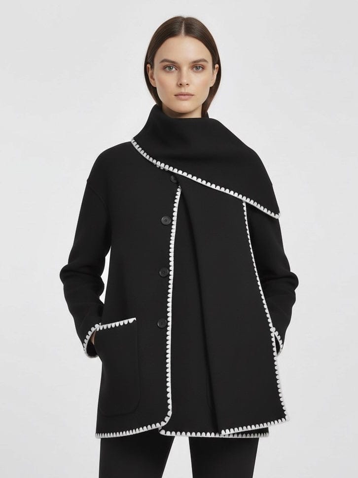 Velira Nellie | Black Wool Cape Coat with Contrast Trim Juoda / S Nellie | Juodas vilnos apsiaustas su kontrastingais akcentais