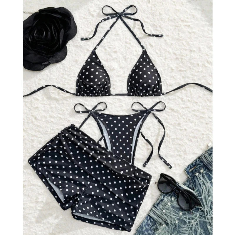 Perla | Taškuotas Trijų Dalių Bikinis su Sijonėliu