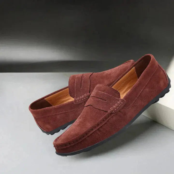 LITHUA Raudona / 38 Lorenzo Suede Loafers