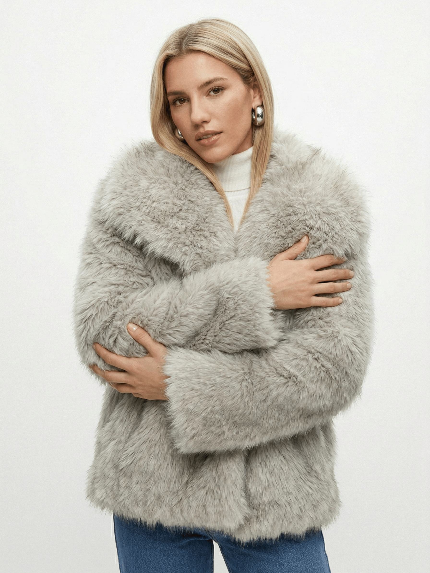 Velira Adele | Faux Fur Oversized Coat Adele | Dirbtinio Kailio Per didelis Paltas
