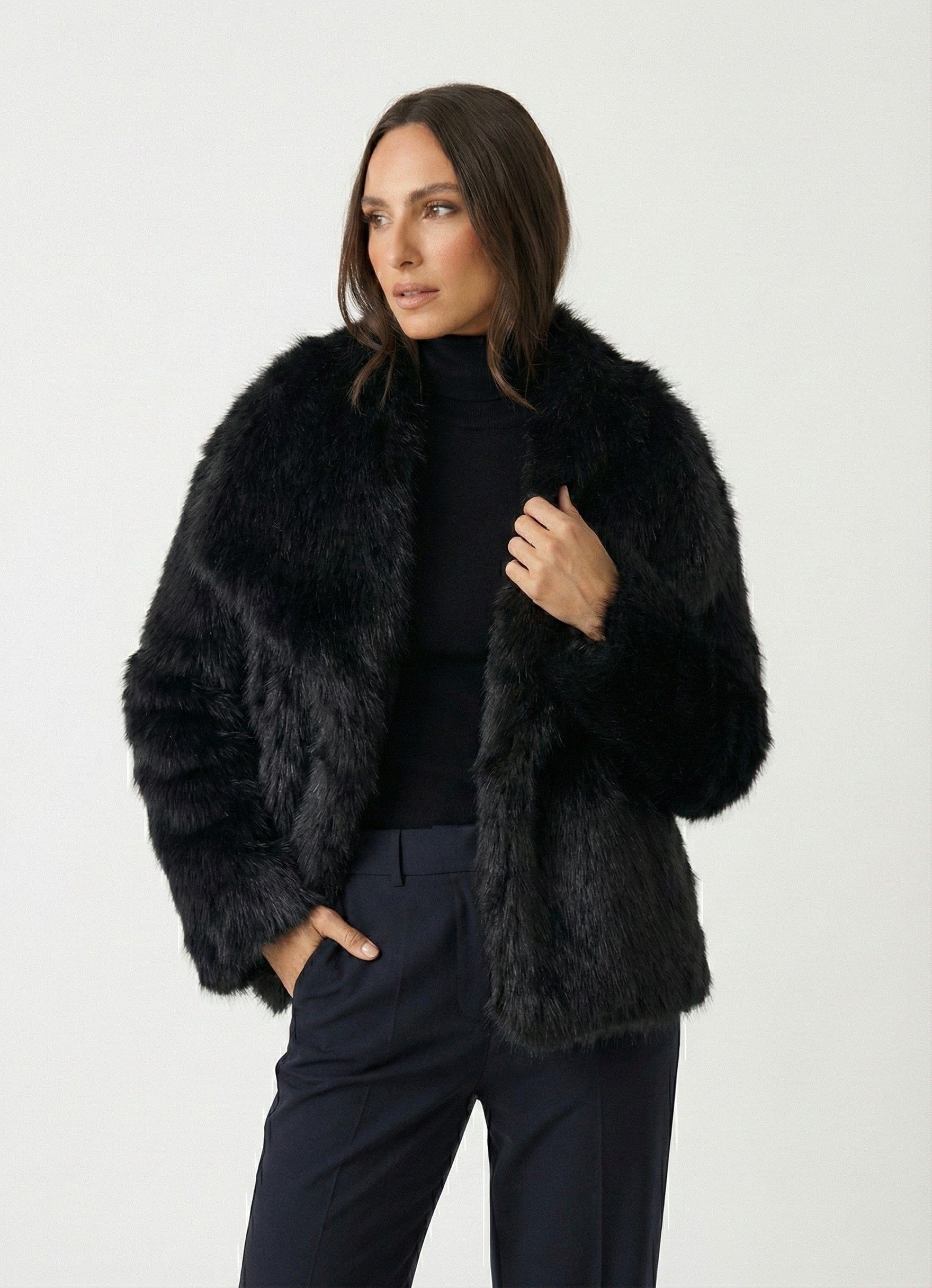 Velira Adele | Faux Fur Oversized Coat Adele | Dirbtinio Kailio Per didelis Paltas