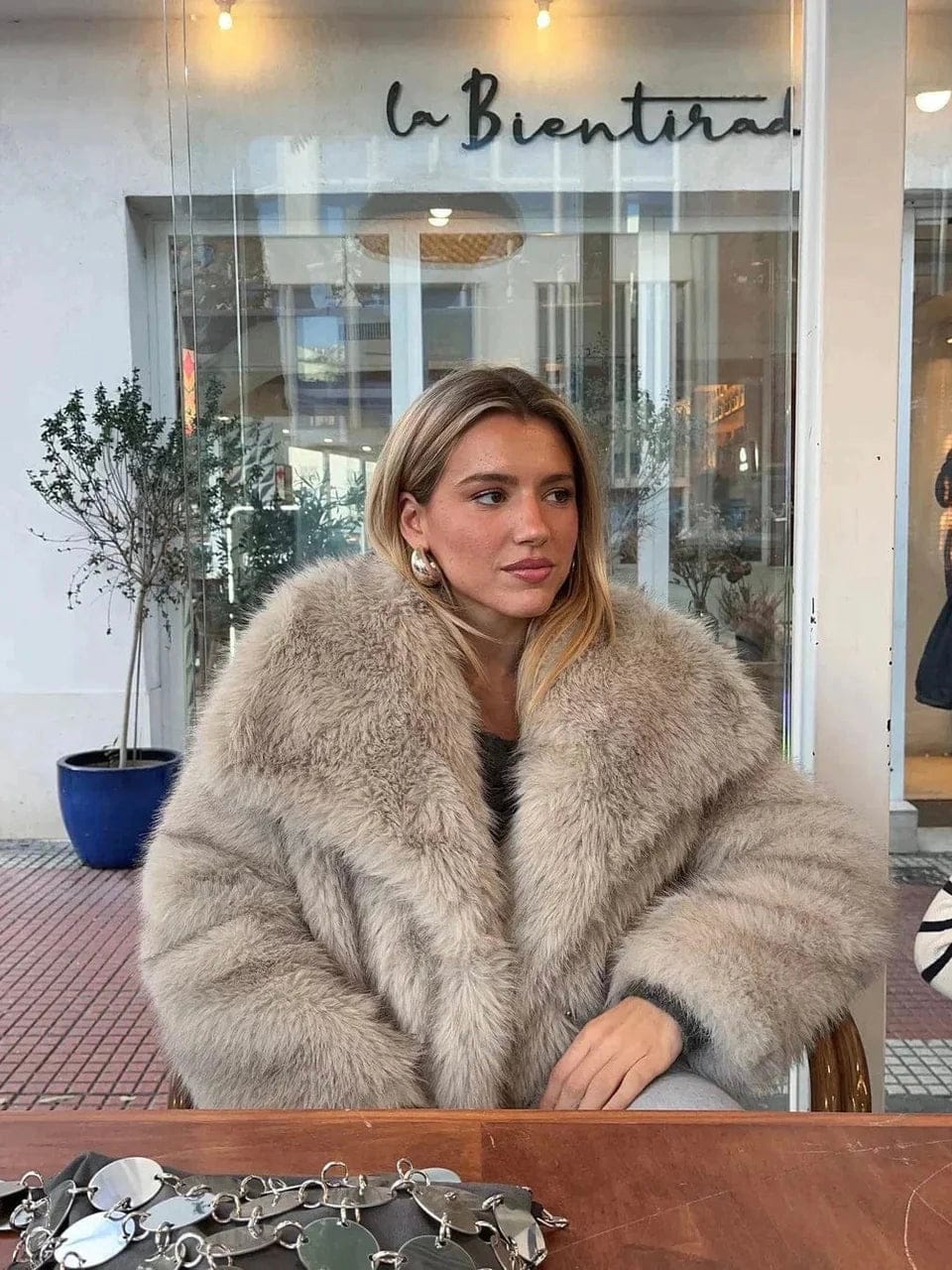Velira Adele | Faux Fur Oversized Coat Adele | Dirbtinio Kailio Per didelis Paltas