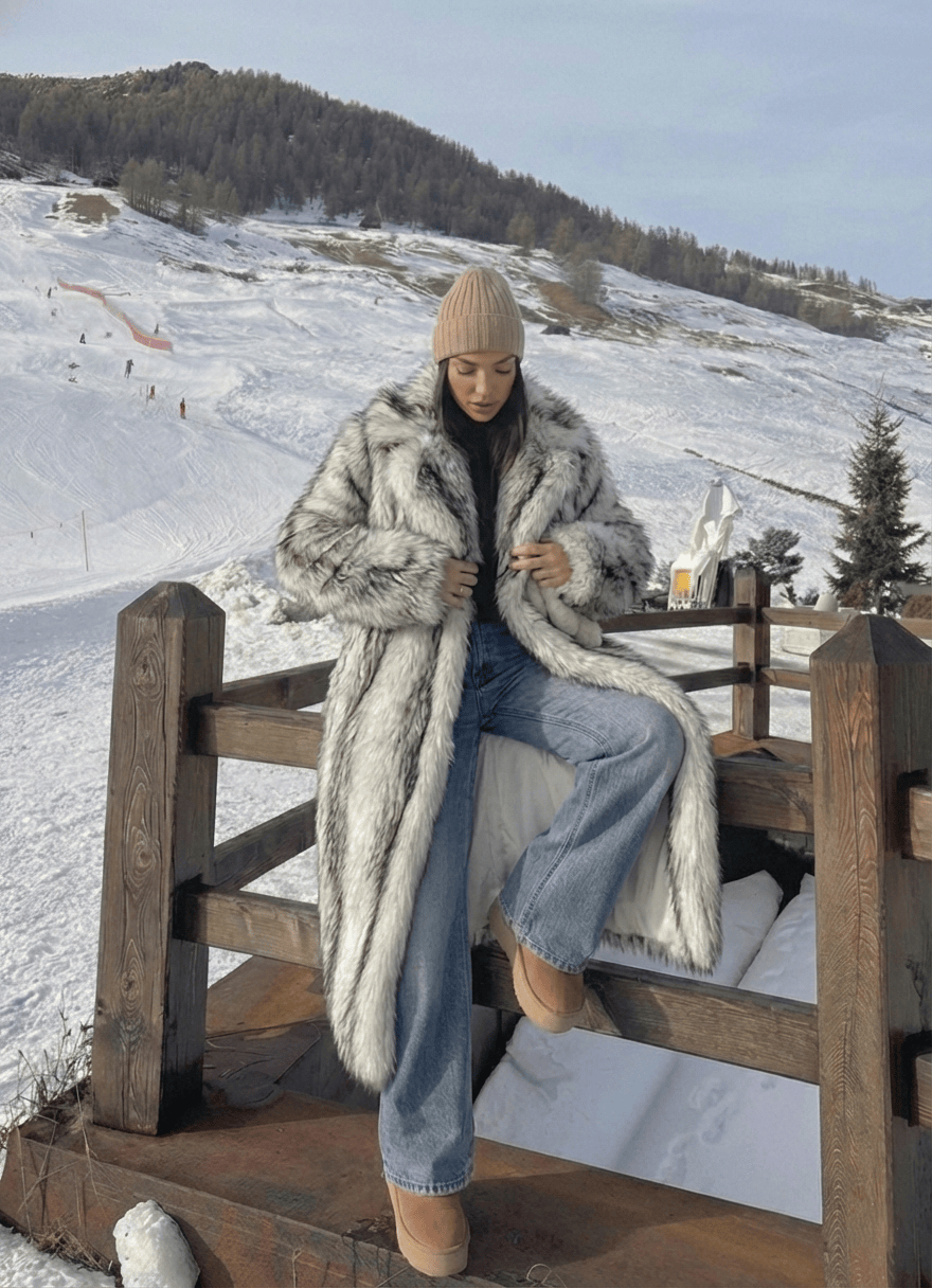 Velira Aliza | Long Faux Fur Statement Coat Aliza | Ilgas dirbtinio kailio paltas