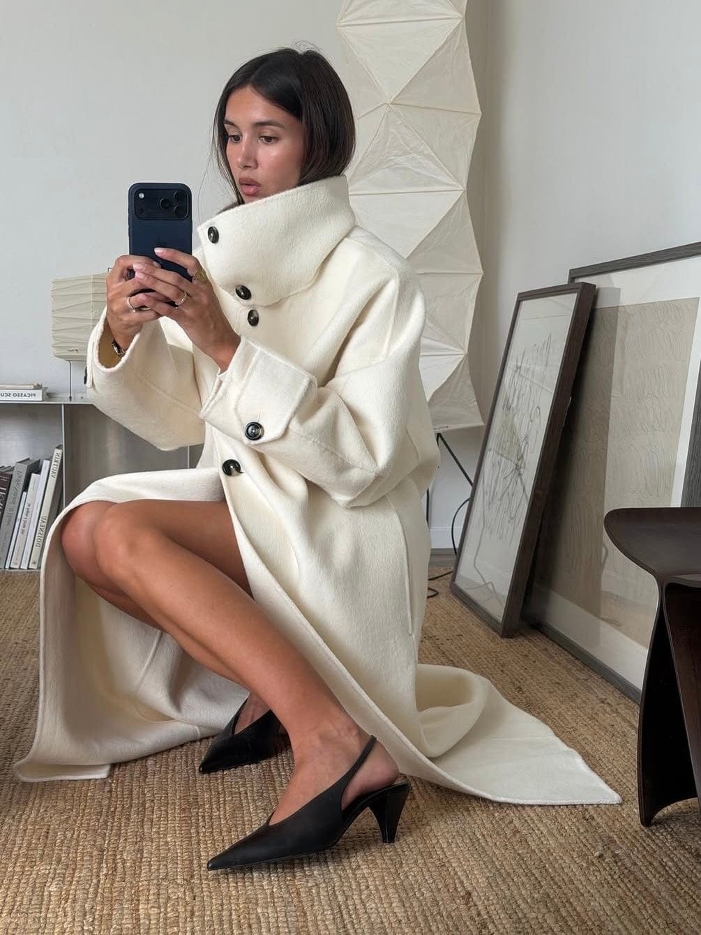 Velira Amaya | Elegant High-Neck Long Coat Amaya | Elegantiškas Ilgas Paltas Su Aukštu Kaklu