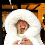 Velira Athena | Faux Fur Hooded Statement Coat Athena | Dirbtinio kailio su gobtuvu stilingas paltas