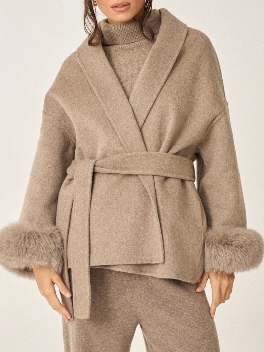 Velira Celine | Belted Coat with Faux Fur Cuffs Celine | Diržinė Striukė su Dirbtinės Odos Rankovėmis