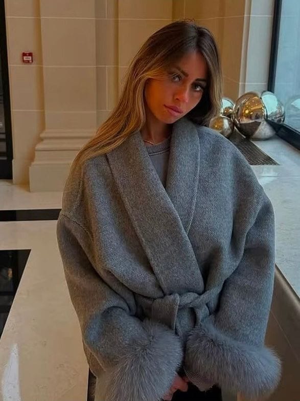 Velira Celine | Belted Coat with Faux Fur Cuffs Celine | Diržinė Striukė su Dirbtinės Odos Rankovėmis