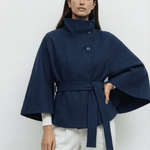 Velira Chloe | High-Neck Belted Cape Jacket Chloe | Aukštos Kaklo Diržinė Cape Striukė