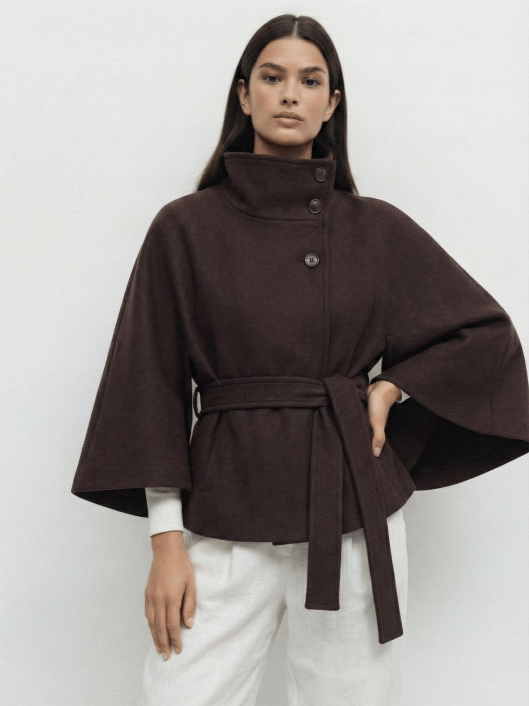 Velira Chloe | High-Neck Belted Cape Jacket Chloe | Aukštos Kaklo Diržinė Cape Striukė