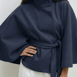 Velira Chloe | High-Neck Belted Cape Jacket Chloe | Aukštos Kaklo Diržinė Cape Striukė