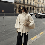 Velira Chloe | High-Neck Belted Cape Jacket Chloe | Aukštos Kaklo Diržinė Cape Striukė