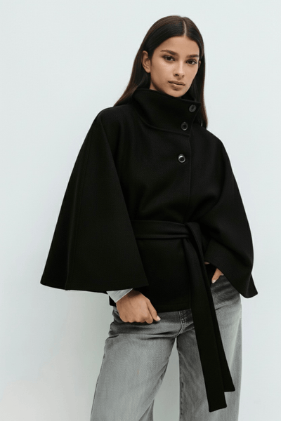 Chloe | Aukštos Kaklo Diržinė Cape Striukė