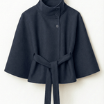 Velira Chloe | High-Neck Belted Cape Jacket Tamsiai Mėlyna / S Chloe | Aukštos Kaklo Diržinė Cape Striukė