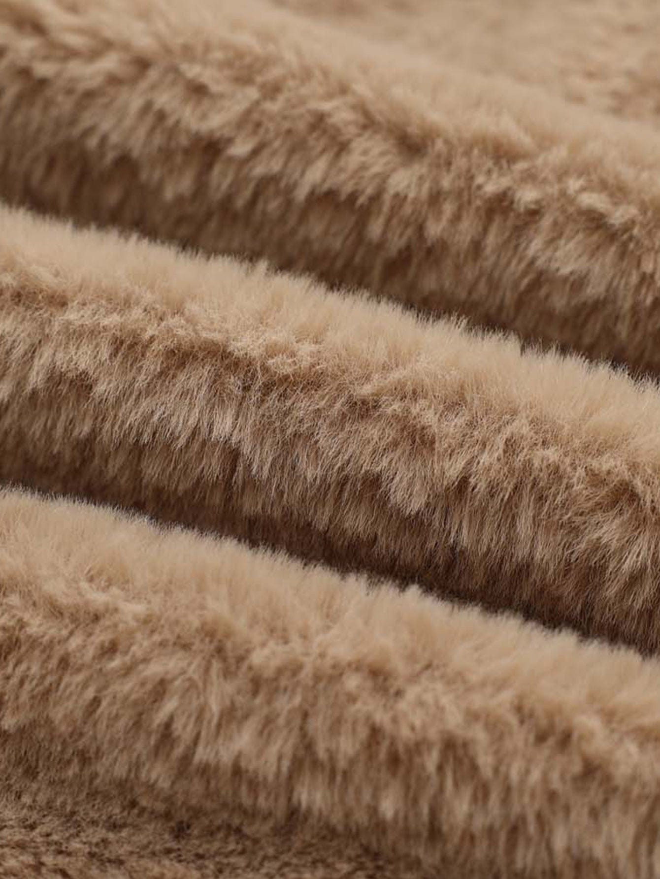 Velira Coats & Jackets Boxy kamufliažo dirbtinės odos apykaklė su gobtuvu