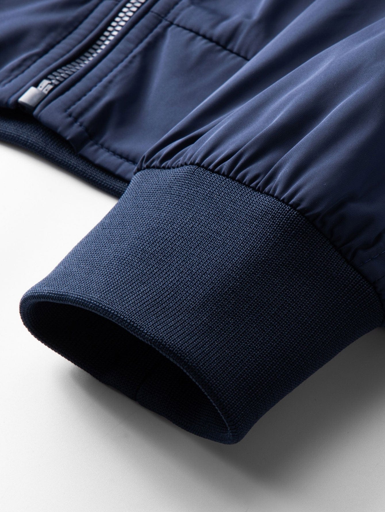 Velira Coats & Jackets Nuimamas gobtuvas striukė