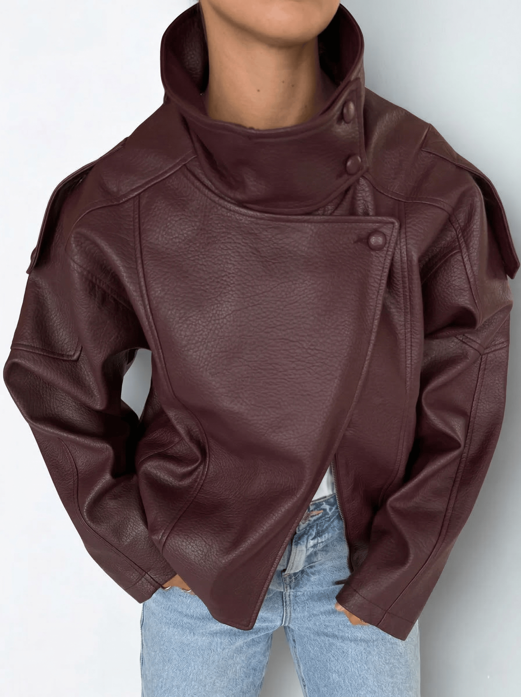 Velira Felicia | Oversized High-Neck Faux Leather Jacket Felicia | Per didelis aukštas kaklas dirbtinės odos švarkas