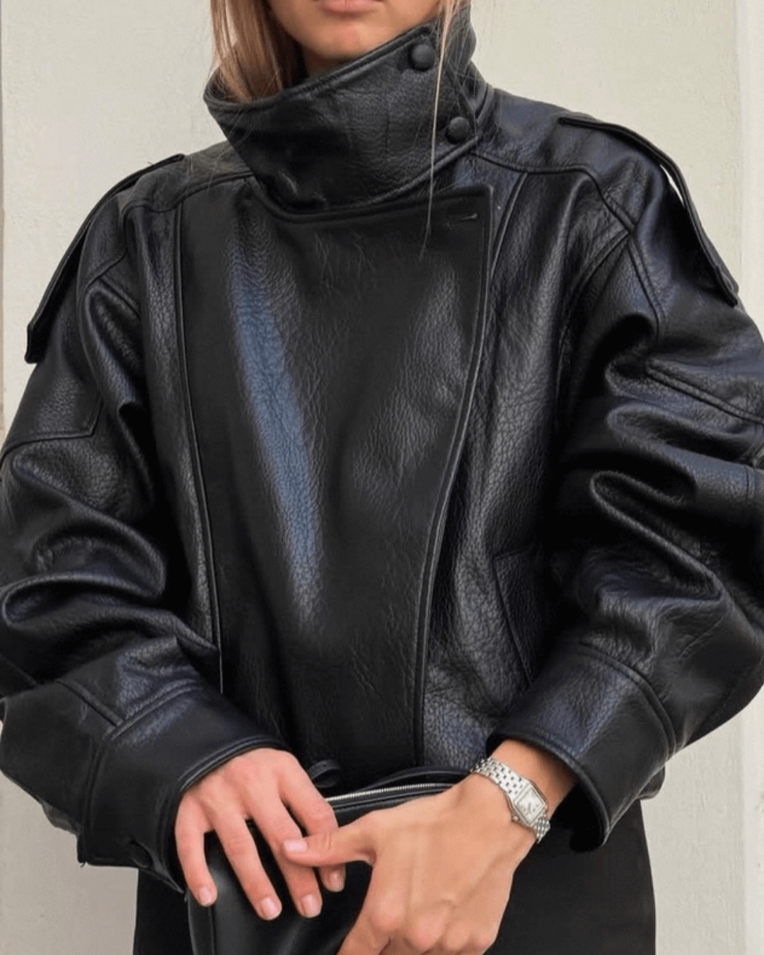 Velira Felicia | Oversized High-Neck Faux Leather Jacket Felicia | Per didelis aukštas kaklas dirbtinės odos švarkas