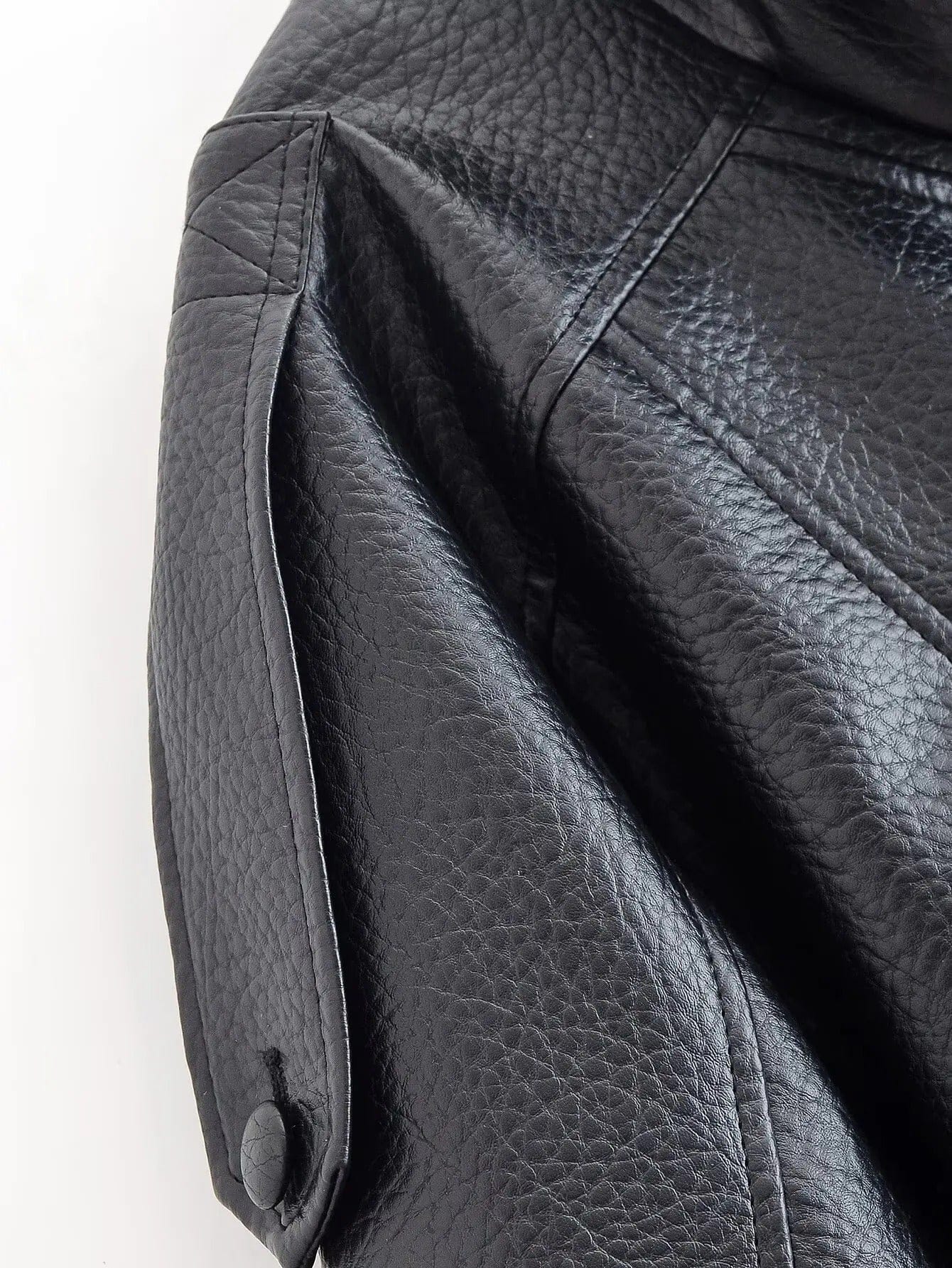 Velira Felicia | Oversized High-Neck Faux Leather Jacket Felicia | Per didelis aukštas kaklas dirbtinės odos švarkas