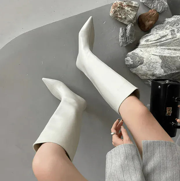 Velira Footwear Women Milano Aštrūs Pirštai Iki Kelių Batai