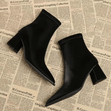 Velira Footwear Women Noelle Sleek Stretch Aulinukai