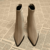 Velira Footwear Women Noelle Sleek Stretch Aulinukai