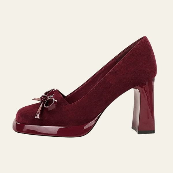 Velira Footwear Women Veronos bateliai su bloko kulnu ir kaspinu