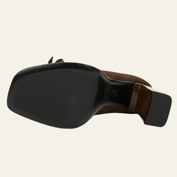 Velira Footwear Women Veronos bateliai su bloko kulnu ir kaspinu