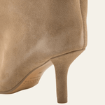 Velira Footwear Women Vienos Suede Kelių Ilgio Batai
