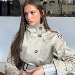 Velira High-Neck Belted Trench Coat | Isabelle Aukštos Kaklo Diržinis Paltas | Izabelė