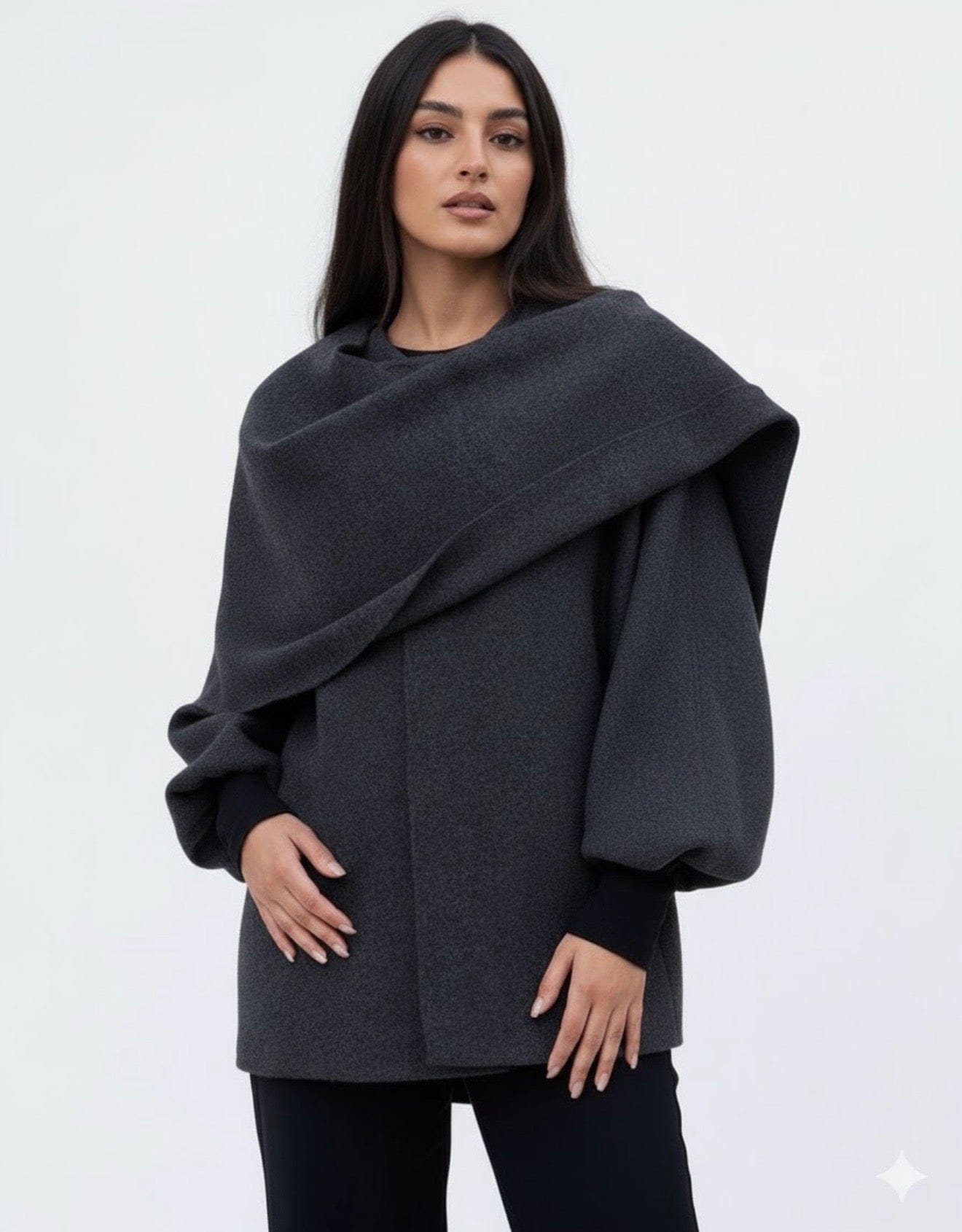 Velira Iris | Cowl Neck Cape Coat for Women Iris | Moteriškas Cape Paltas su Kaklo Apykakle