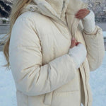 Velira Joane | Hooded Short Puffer Jacket with Plush Lining Joane | Trumpa pūkinė striukė su gobtuvu ir pūkine pamušalu