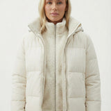 Velira Joane | Hooded Short Puffer Jacket with Plush Lining Joane | Trumpa pūkinė striukė su gobtuvu ir pūkine pamušalu