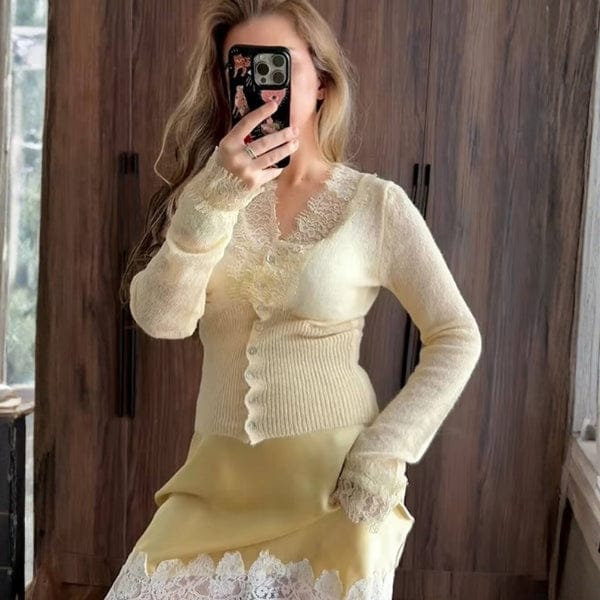 Velira Knitwear & Tops Šviesiai geltona / Vienas dydis Paryžiaus nėriniuotas, raštuotas kardiganas