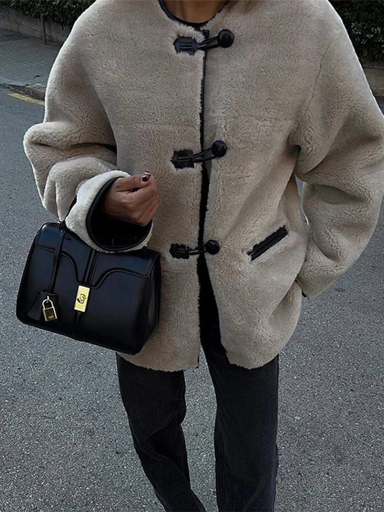 Velira Liz | Faux Shearling Toggle Coat Liz | Dirbtinio avikailio paltas
