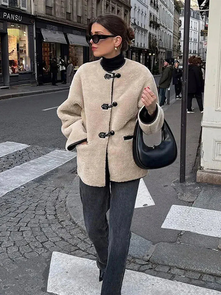 Velira Liz | Faux Shearling Toggle Coat Liz | Dirbtinio avikailio paltas