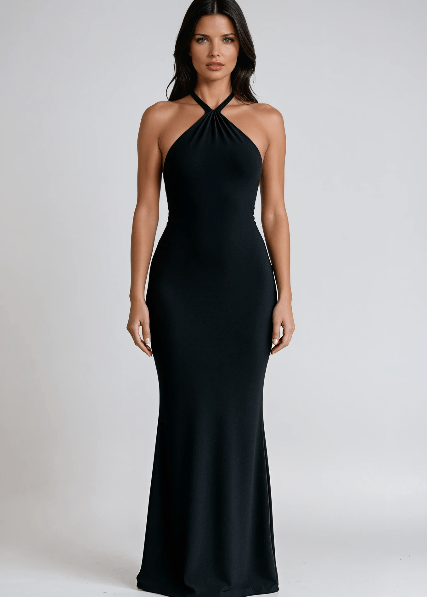 Velira Maxi Dress Juoda / S Halterio kaklo atvira nugarinė suknelė maksi