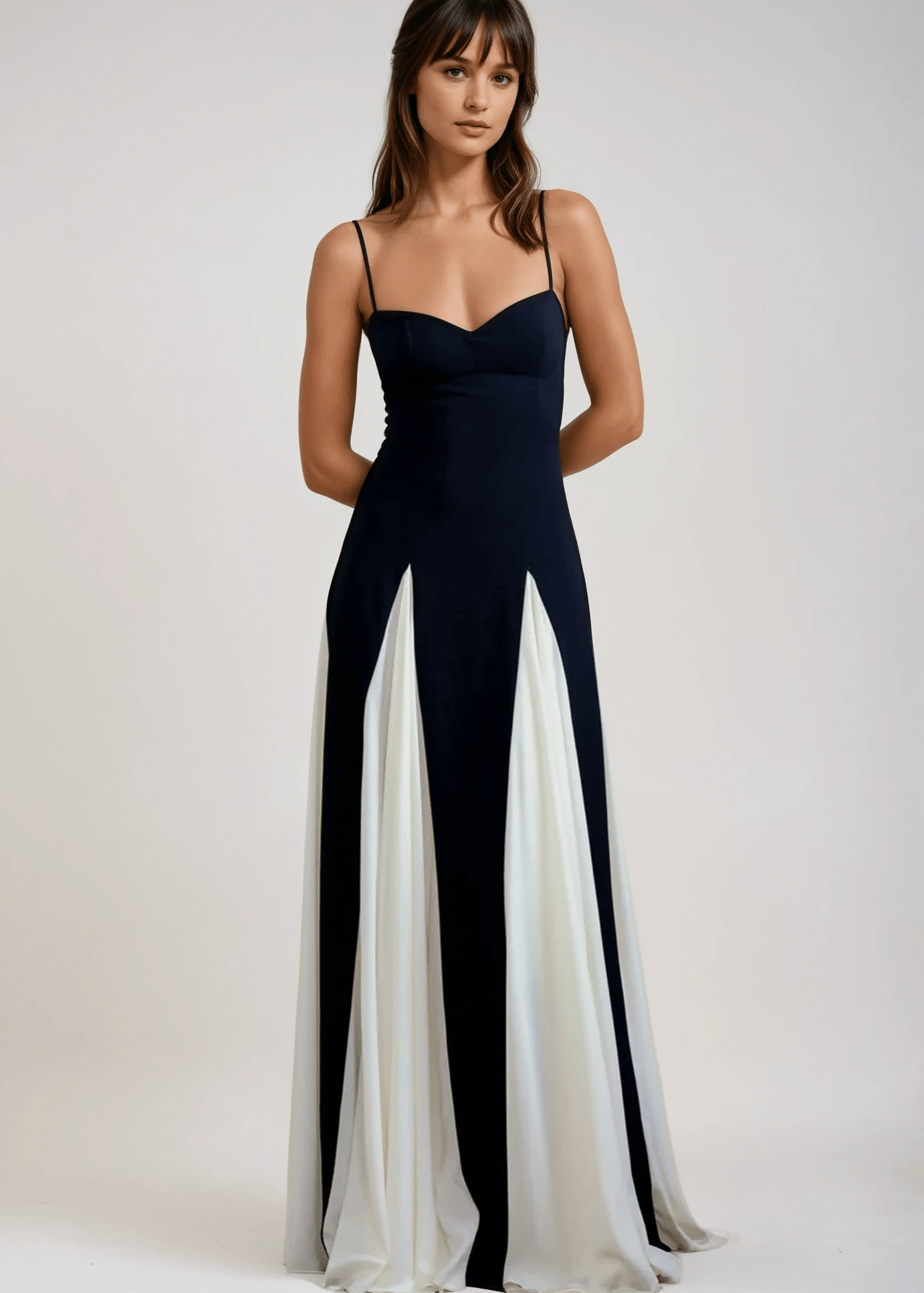 Velira Maxi Dress Juoda / S Paloma Vakarinė Maxi Suknelė