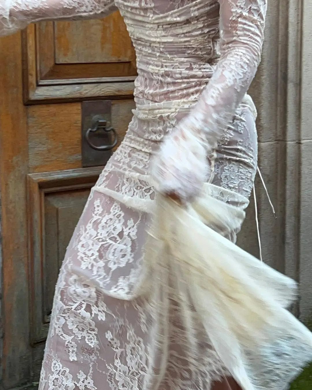 Velira Maxi Dress Livilla Ilga Nėriniuota Maxi Suknelė