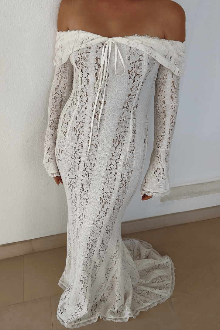Velira Maxi Dress Off Suknelė