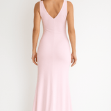 Velira Maxi Dress Raukšlėta V formos maksi suknelė