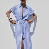 Velira Maxi Dress Šviesiai mėlyna / XS Juostuotas lino mišinio darbo maxi suknelė su diržu