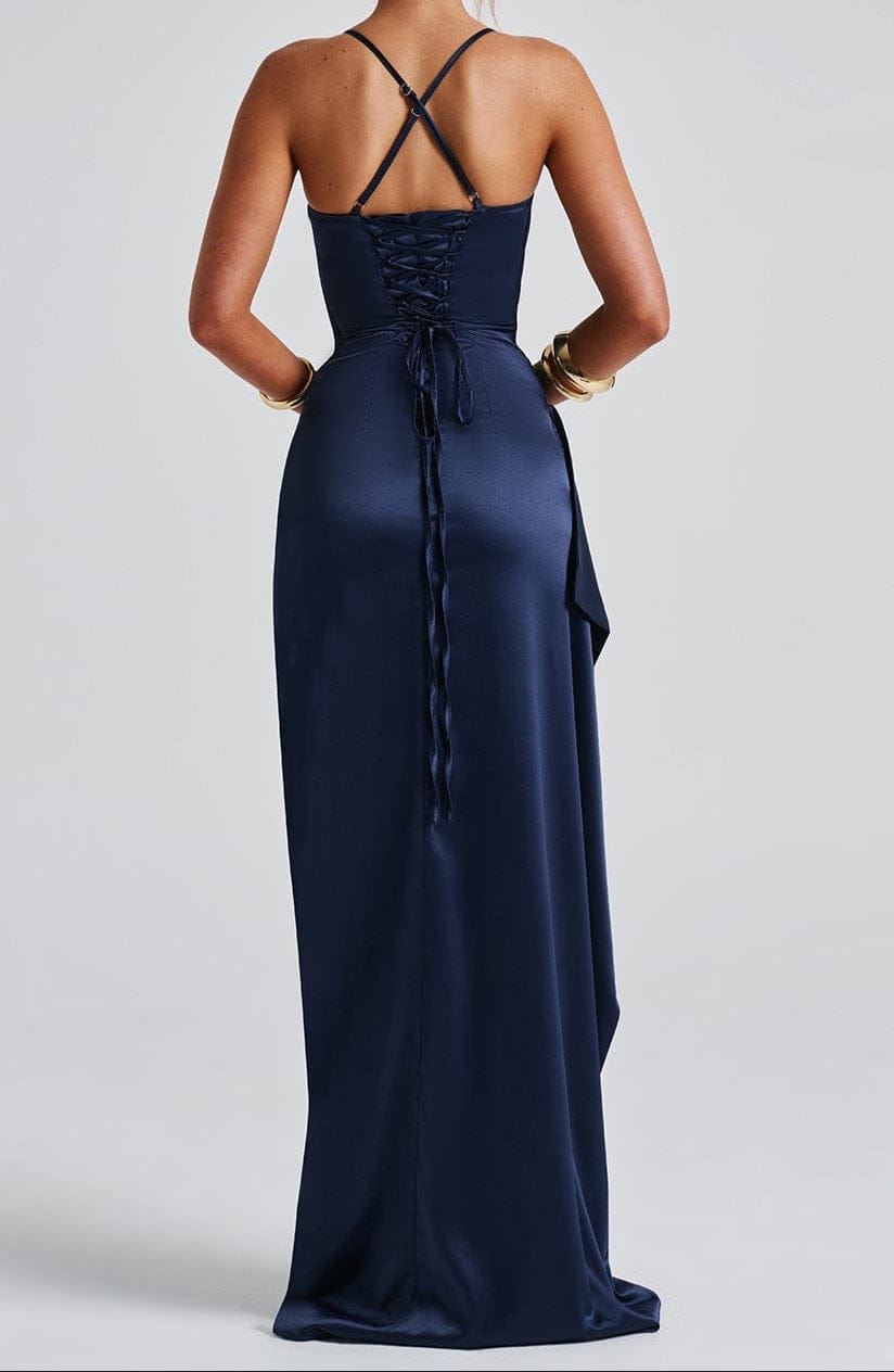 Velira Maxi Dress Tamsiai mėlyna vakarinė maksi suknelė