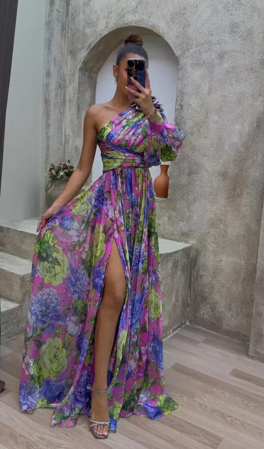 Velira Maxi Dress Violetinė / S , laisvai krentanti suknelė petnešėlėmis vasaros renginiams