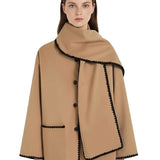 Velira Nellie | Black Wool Cape Coat with Contrast Trim Kupranugario / S Nellie | Juodas vilnos apsiaustas su kontrastingais akcentais