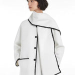 Velira Nellie | Black Wool Cape Coat with Contrast Trim Nellie | Juodas vilnos apsiaustas su kontrastingais akcentais