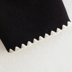 Velira Nellie | Black Wool Cape Coat with Contrast Trim Nellie | Juodas vilnos apsiaustas su kontrastingais akcentais