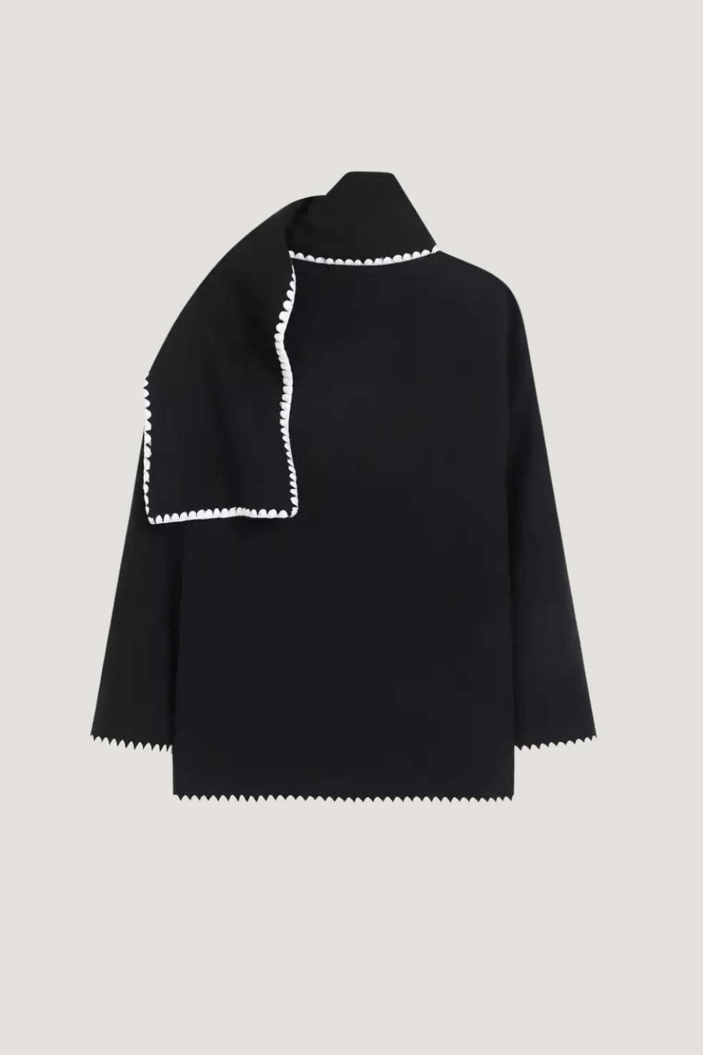 Velira Nellie | Black Wool Cape Coat with Contrast Trim Nellie | Juodas vilnos apsiaustas su kontrastingais akcentais