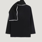Velira Nellie | Black Wool Cape Coat with Contrast Trim Nellie | Juodas vilnos apsiaustas su kontrastingais akcentais
