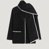 Velira Nellie | Black Wool Cape Coat with Contrast Trim Nellie | Juodas vilnos apsiaustas su kontrastingais akcentais